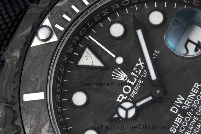 Submariner DIW Carbon VSF 1:1 Best Edition Black White Dial on Black Nylon Strap VS3135