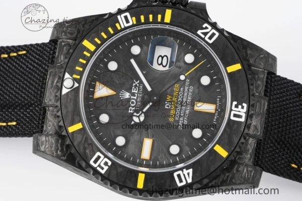 Submariner DIW Carbon VSF 1:1 Best Edition Black Yellow Dial on Black Nylon Strap VS3135