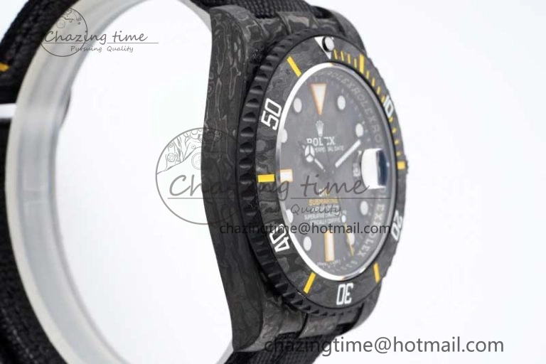 Submariner DIW Carbon VSF 1:1 Best Edition Black Yellow Dial on Black Nylon Strap VS3135