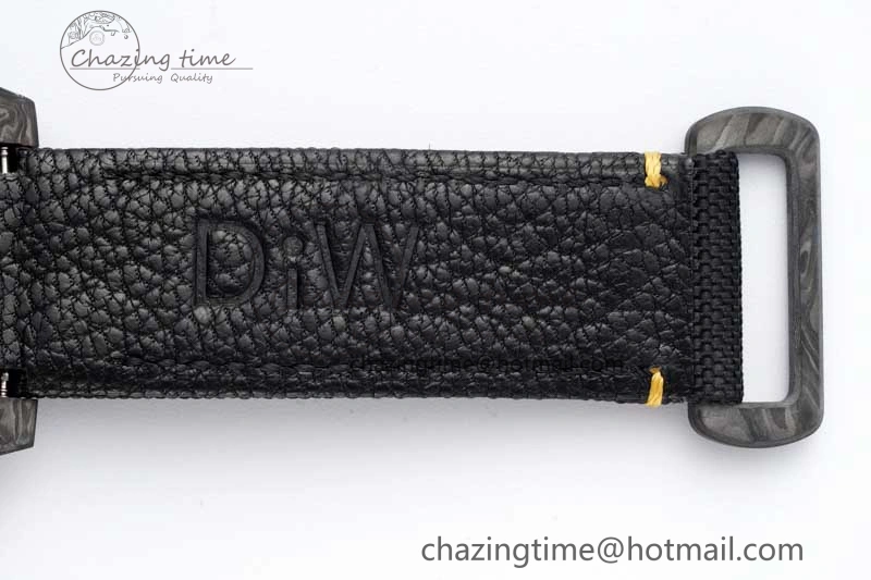 Submariner DIW Carbon VSF 1:1 Best Edition Black Yellow Dial on Black Nylon Strap VS3135