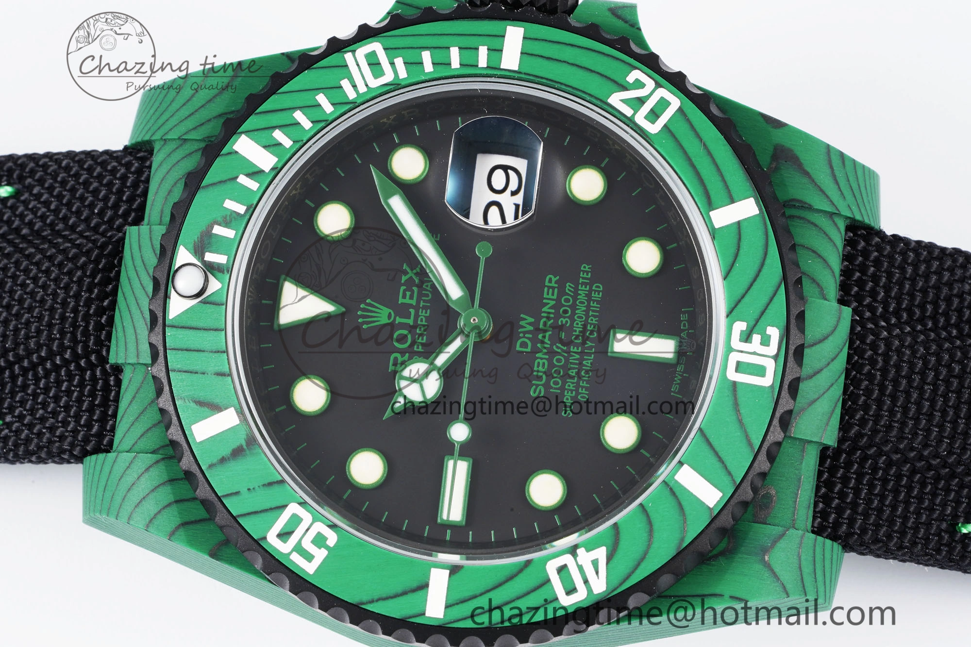 Submariner DIW Green Carbon VSF 1:1 Best Edition Black Dial on Black Nylon Strap VS3135