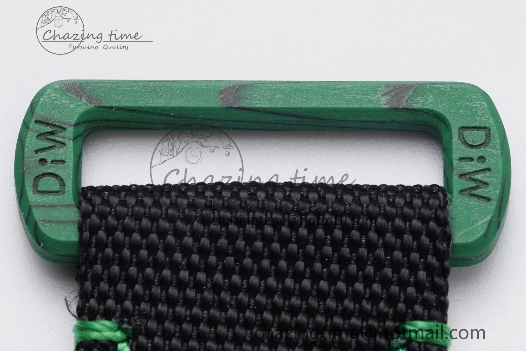 Submariner DIW Green Carbon VSF 1:1 Best Edition Black Dial on Black Nylon Strap VS3135