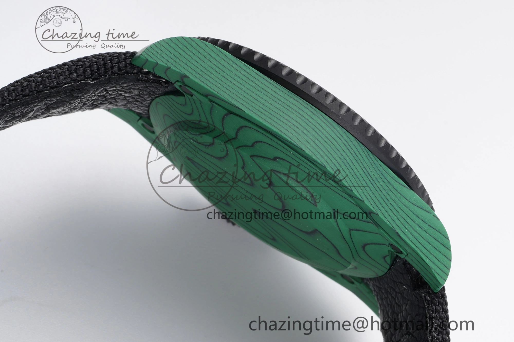 Submariner DIW Green Carbon VSF 1:1 Best Edition Black Dial on Black Nylon Strap VS3135