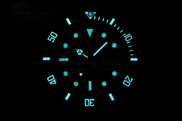 Submariner DIW Green Carbon VSF 1:1 Best Edition Black Dial on Black Nylon Strap VS3135