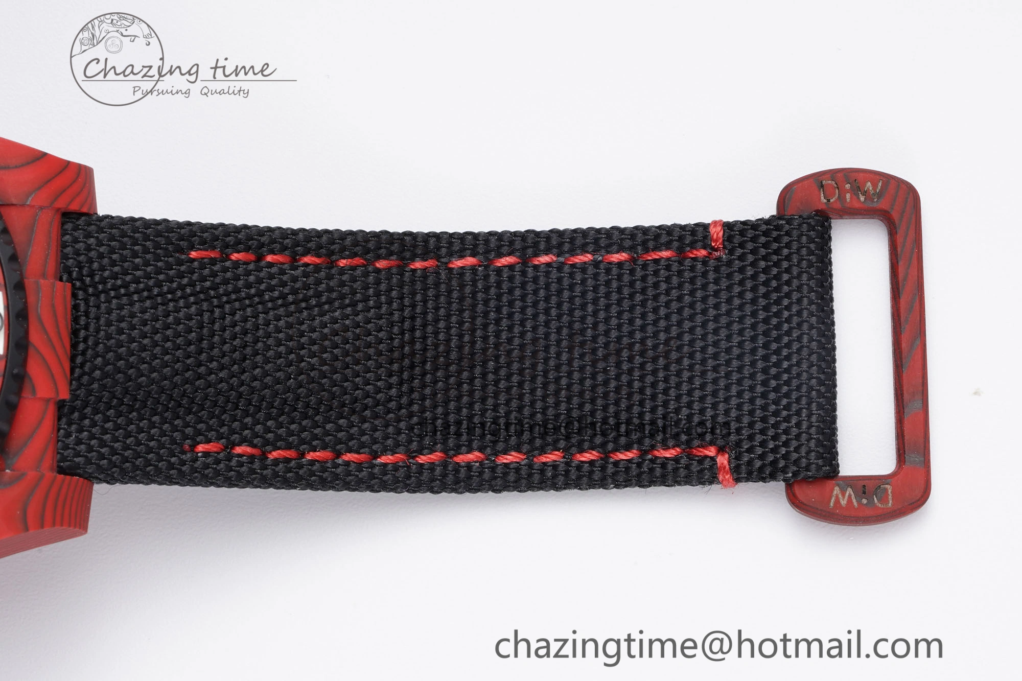 Submariner DIW Red Carbon VSF 1:1 Best Edition Black Dial on Black Nylon Strap VS3135