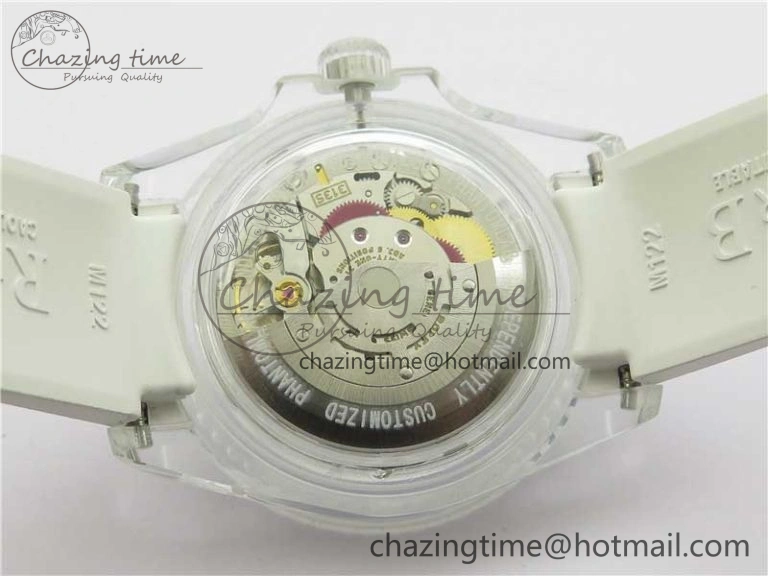 Submariner Phantomlab Transparent 3AF Best Edition Light Blue Dial on White Rubber Strap VR3135