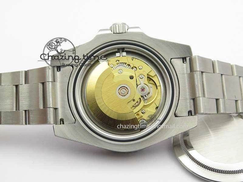 Submariner SS Red Bezel Red Dial On SS Bracelet A2836