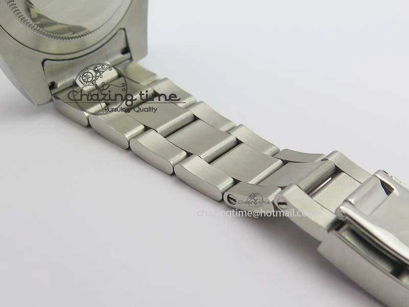 Submariner SS Red Bezel Red Dial On SS Bracelet A2836