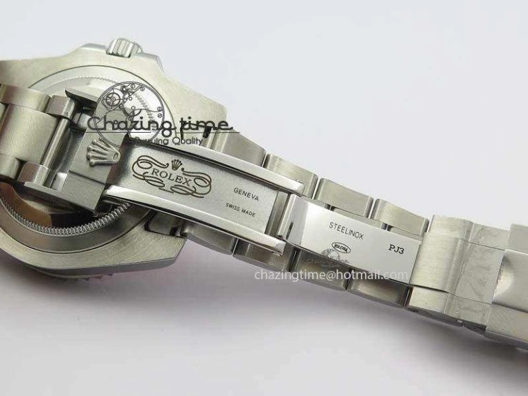 Submariner SS Red Bezel Red Dial On SS Bracelet A2836