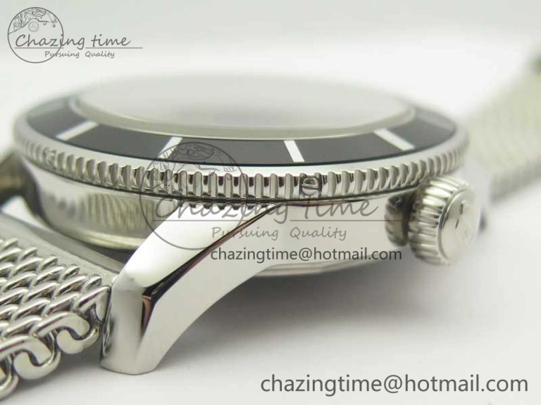 Super Ocean Heritage 46mm SS Black Bezel White Dial on SS Mesh Bracelet A2824