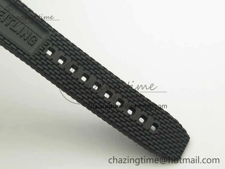 Super Ocean Heritage Black Ceramic Bezel SS Black Dial On Rubber Strap A2824