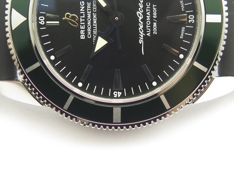 SuperOcean 42mm A17321 SS 1:1 Best Edition Black Dial Green Bezel On Rubber Strap A2824 (Free Rubber Strap)