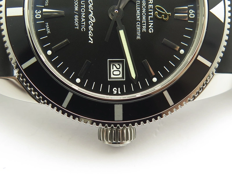 SuperOcean 42mm A17321 SS 1:1 Best Edition Black Dial On Rubber Strap A2824 (Free Rubber Strap)