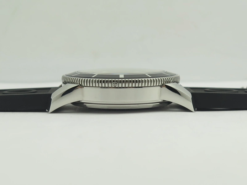 SuperOcean 42mm A17321 SS 1:1 Best Edition Black Dial On Rubber Strap A2824 (Free Rubber Strap)