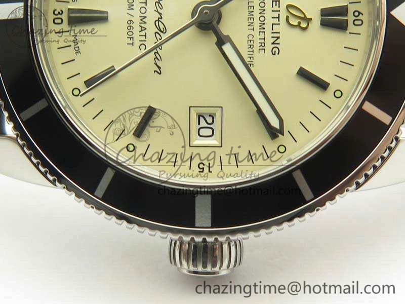 SuperOcean 42mm A17321 SS 1:1 Best Edition Cream Dial On Leather Strap ETA2824