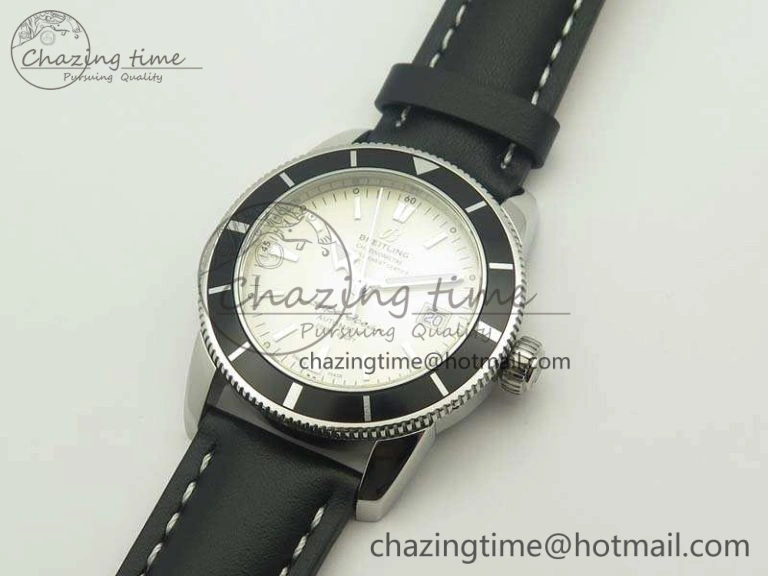 SuperOcean 42mm A17321 SS 1:1 Best Edition Cream Dial On Leather Strap ETA2824