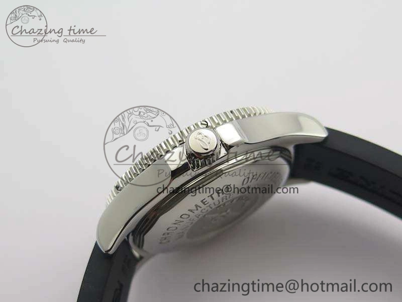 SuperOcean Abyss A17364 42mm 3AF 1:1 Best Edition Black Red Dial On Rubber Strap A2824