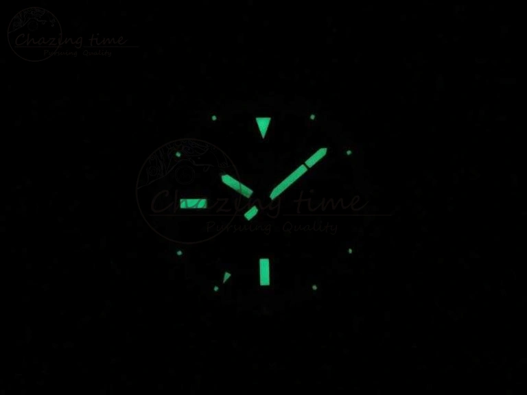 SuperOcean Abyss A17364 42mm 3AF 1:1 Best Edition Black Yellow Dial On Rubber Strap A2824