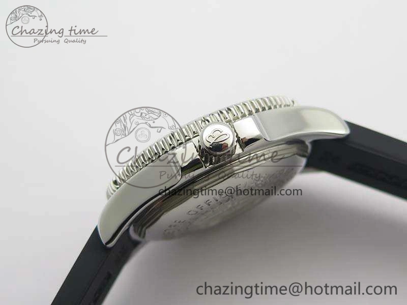 SuperOcean Abyss A17364 42mm ZF 1:1 Best Edition Black Yellow Dial On Rubber Strap A2824
