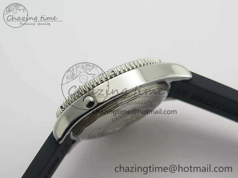 SuperOcean Abyss A17364 42mm ZF 1:1 Best Edition Black Yellow Dial On Rubber Strap A2824