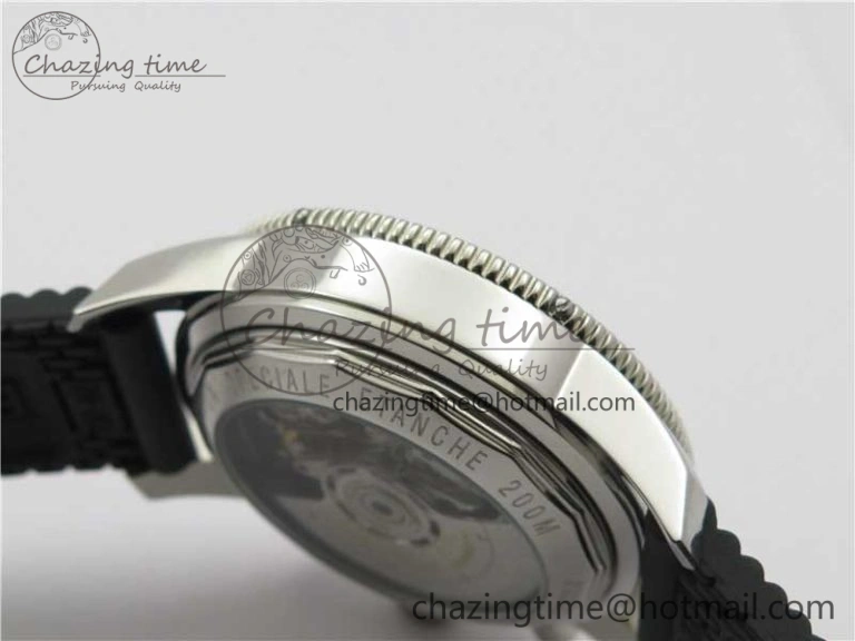 SuperOcean Black Ceramic Bezel B50 Best Edition Green Dial on Black Rubber Strap A7750