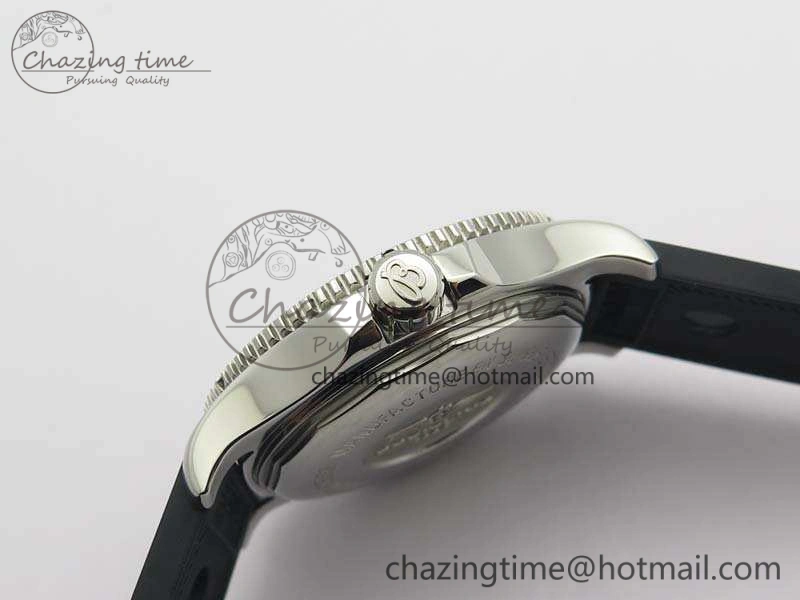 SuperOcean II A17392D7 44mm GF 1:1 Best Edition Black Dial On Rubber Strap A2824