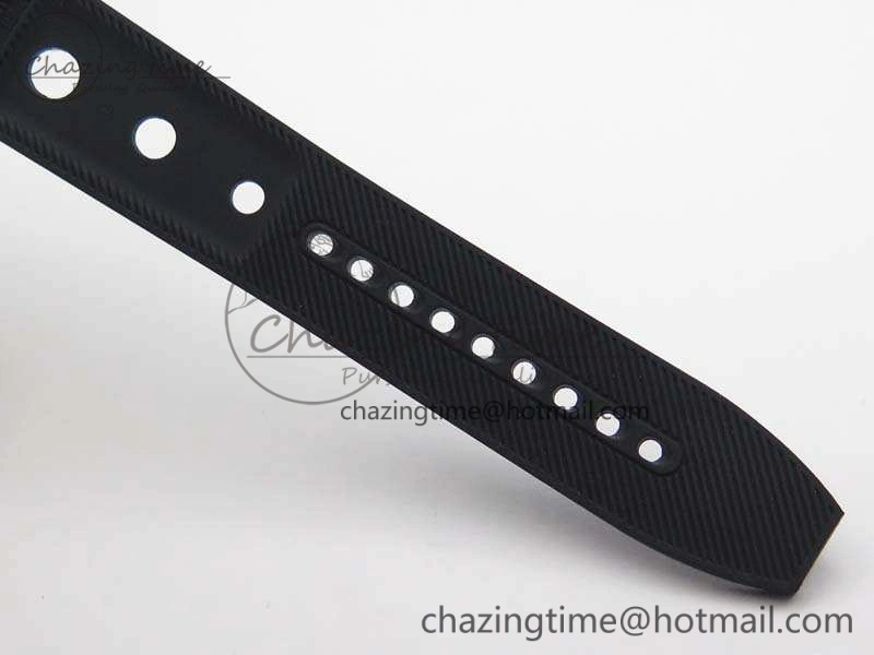 SuperOcean II A17392D7 44mm GF 1:1 Best Edition Black Dial On Rubber Strap A2824