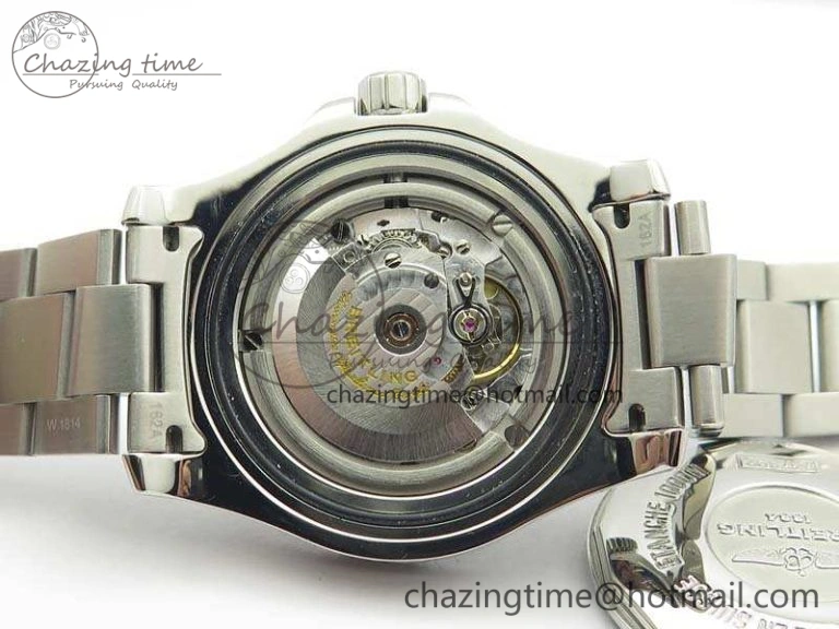 SuperOcean II A17392D7 44mm GF 1:1 Best Edition Black Dial On SS Bracelet A2824