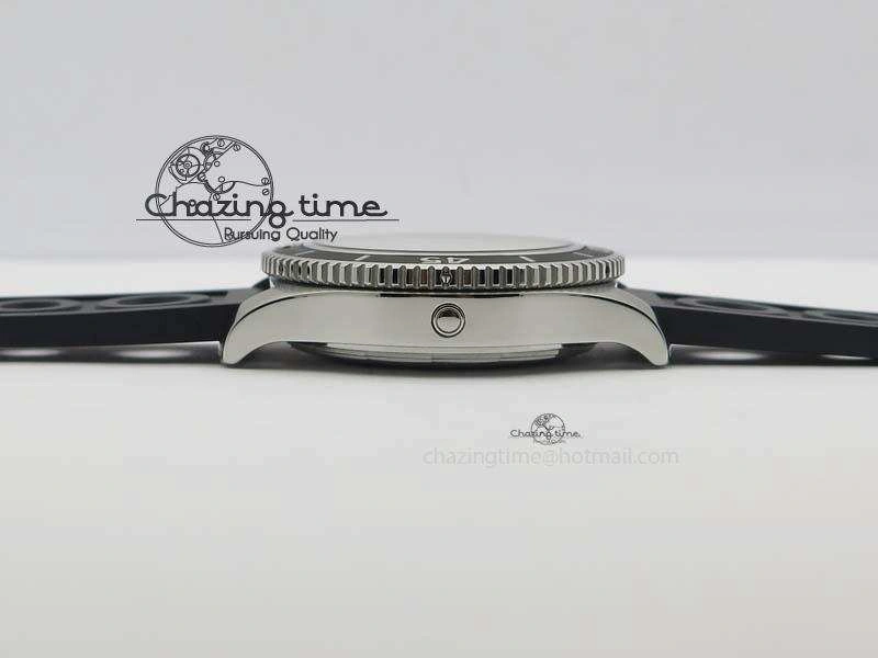 SuperOcean II A17392D7 44mm Noob 1:1 Best Edition Black Dial On Black Rubber Strap A2824