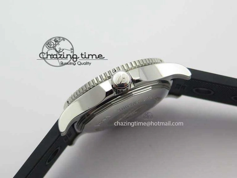 SuperOcean II A17392D7 44mm Noob 1:1 Best Edition Black Dial On Black Rubber Strap A2824