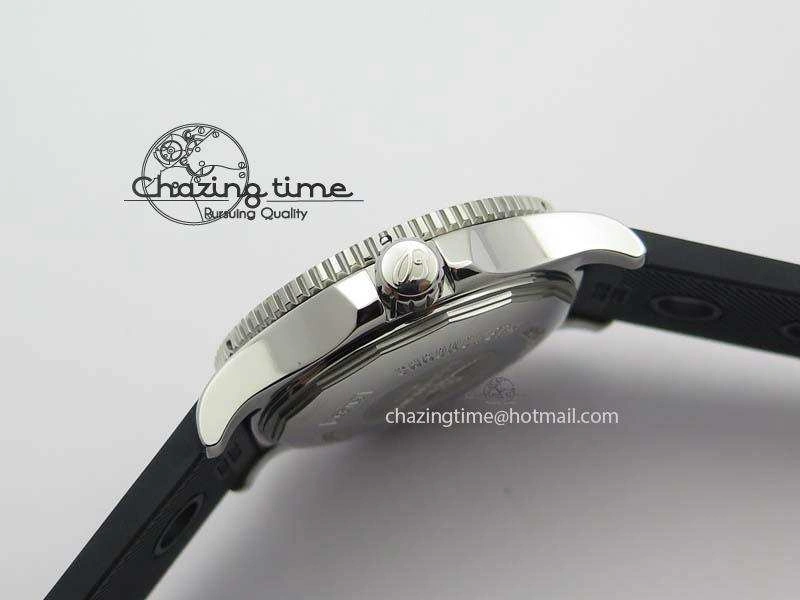 SuperOcean II A17392D7 44mm Noob 1:1 Best Edition Black Dial On Black Rubber Strap A2824