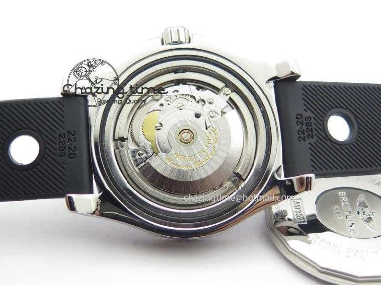 SuperOcean II A17392D7 44mm Noob 1:1 Best Edition Black Dial On Black Rubber Strap A2824
