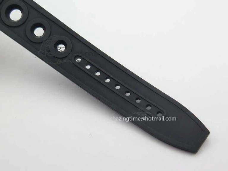 SuperOcean II A17392D7 44mm Noob 1:1 Best Edition Black Dial On Black Rubber Strap A2824
