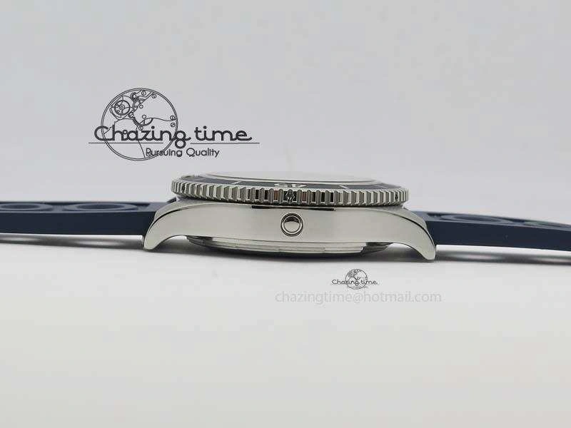 SuperOcean II A17392D8 44mm Noob 1:1 Best Edition Blue Dial On Blue Rubber Strap A2824