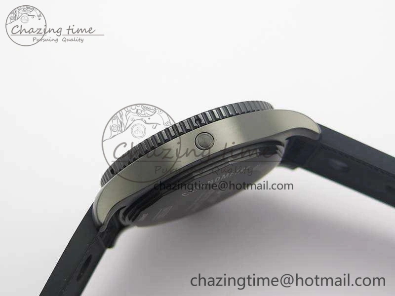 SuperOcean M17393 DLC GF 1:1 Best Edition Black Dial On Rubber Strap A2824