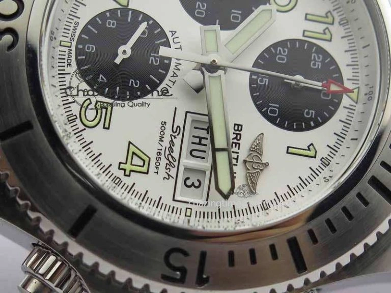 SuperOcean SteelFish SS White Dial On Black Rubber Strap A7750