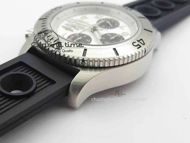 SuperOcean SteelFish SS White Dial On Black Rubber Strap A7750