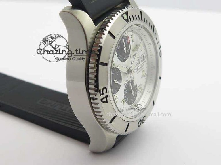 SuperOcean SteelFish SS White Dial On Rubber Strap A7750