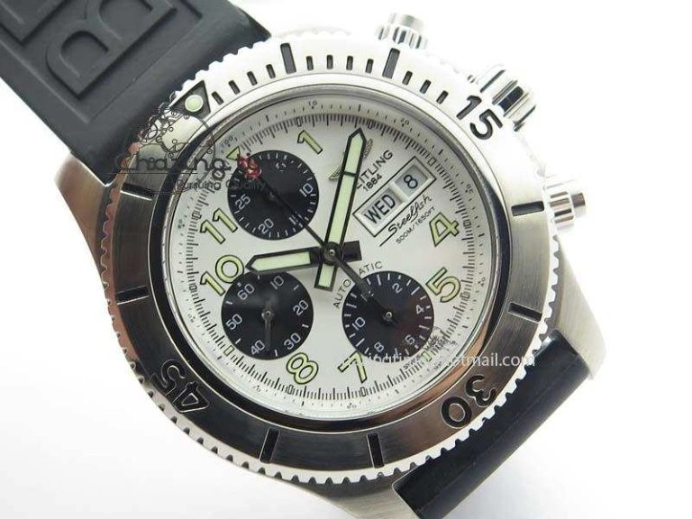 SuperOcean SteelFish SS White Dial On Rubber Strap A7750