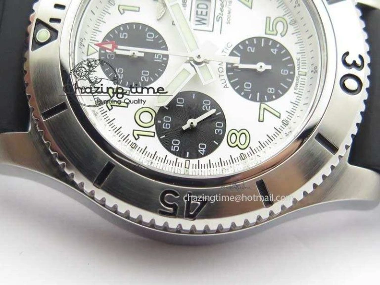 SuperOcean SteelFish SS White Dial On Rubber Strap A7750