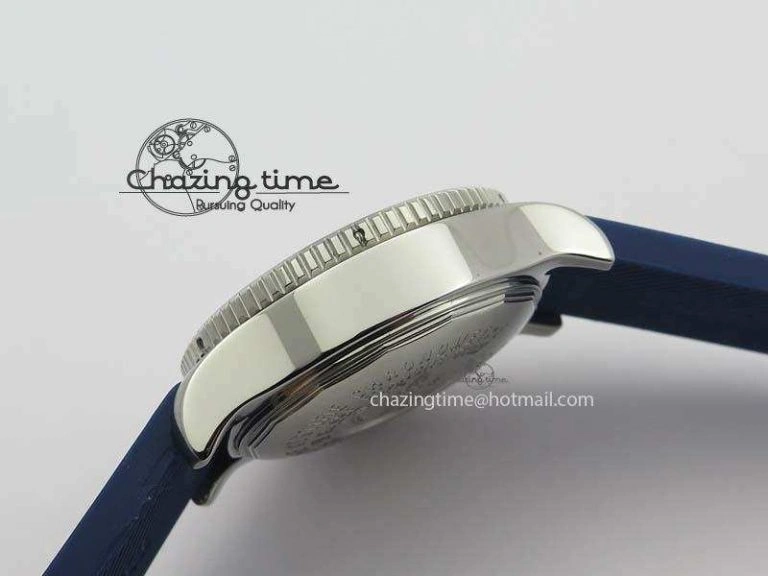 SuperOcean Steelfish Chrono 44mm Blue Dial On Blue Rubber Strap A7750