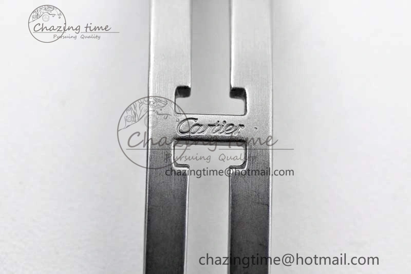 Tank Louis Ladies 29.5mm SS K11F Best Edition White Dial on SS Bracelet Ronda Quartz