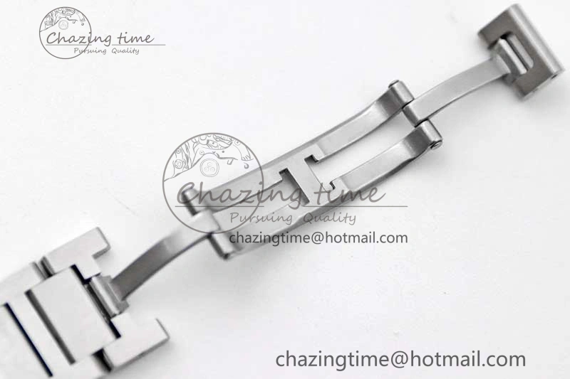 Tank Louis Ladies 33.7mm SS K11F Best Edition White Dial on SS Bracelet Ronda Quartz