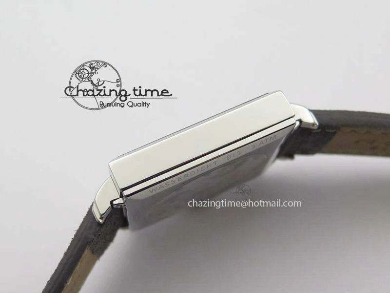 Tetra SS Grey Dial On Grey Leather Strap A2813