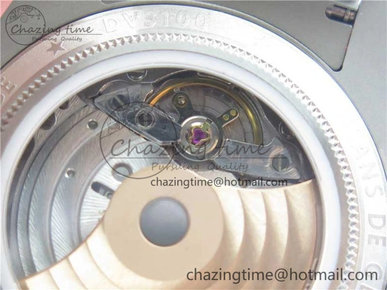 The Rough Matt Carbon Sandblast SS GMF Best Edition Carbon Dial on SS Bracelet SA3130